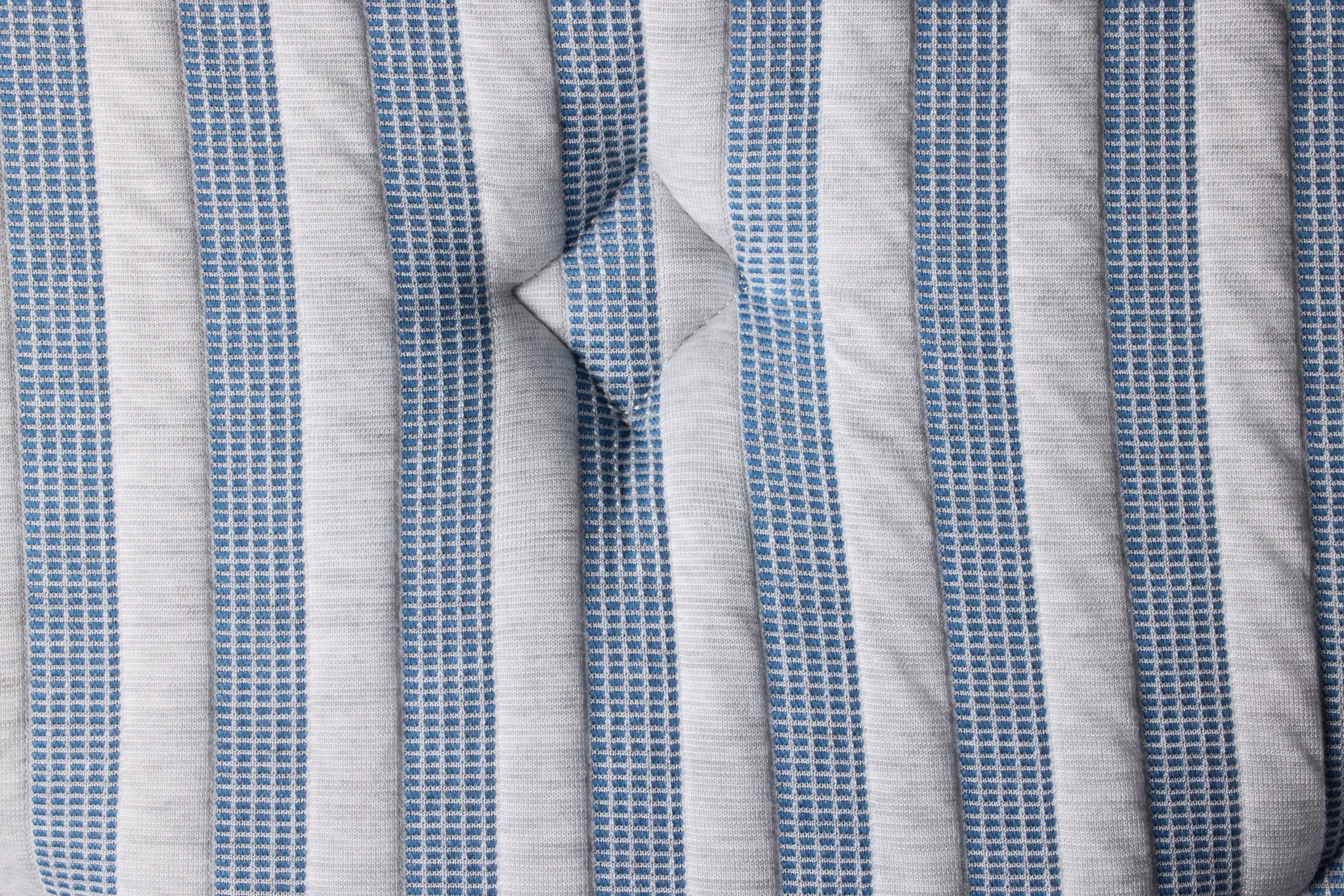 Kevin Charles By Sealy Signature 14.5" Extra Firm Tight Top Mattress