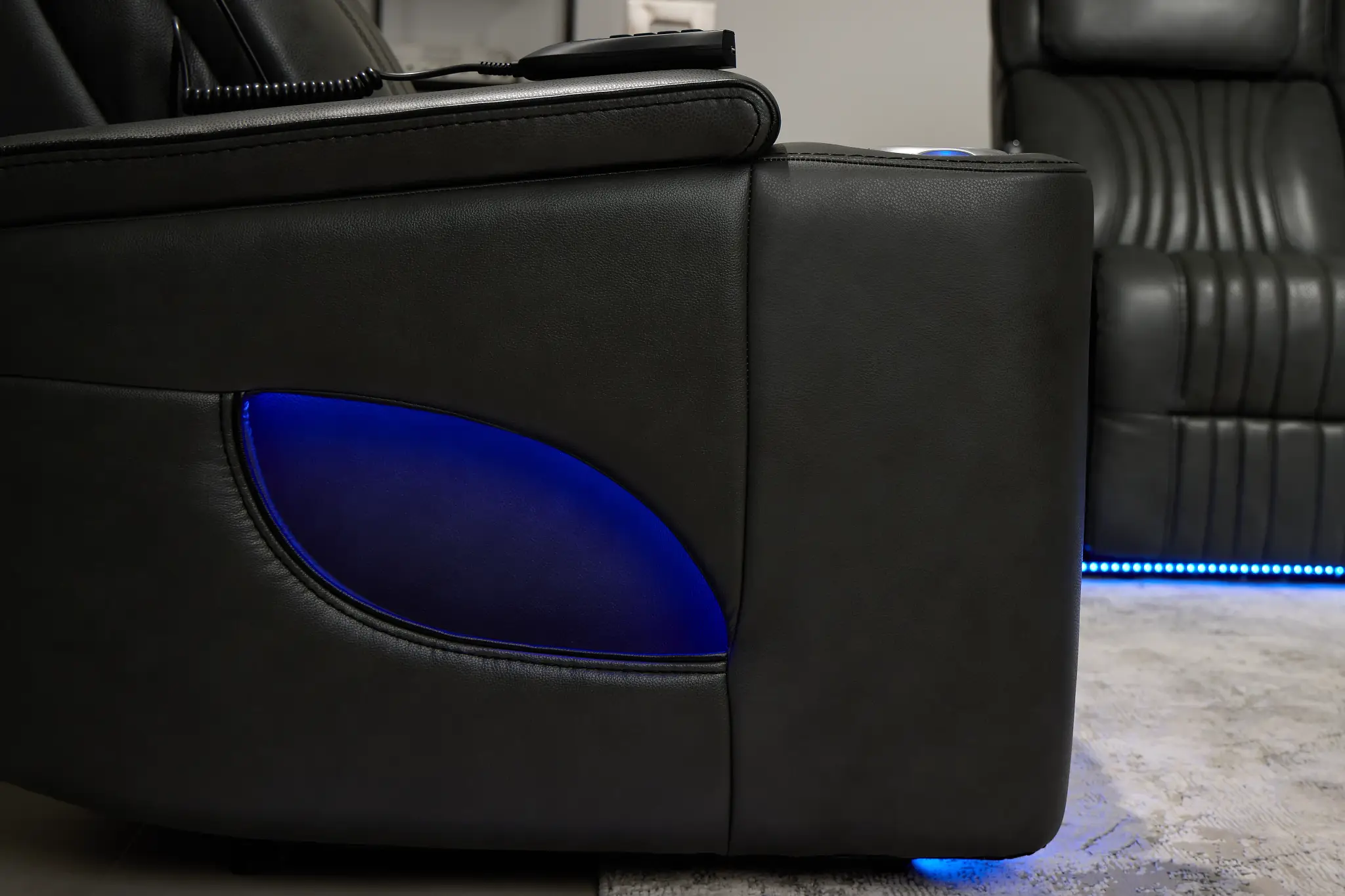 Nova Dark Gray Lthr/vinyl Power Recliner W/ Massage Nova Dark Gray Lthr/vinyl Power Recliner W/ Massage