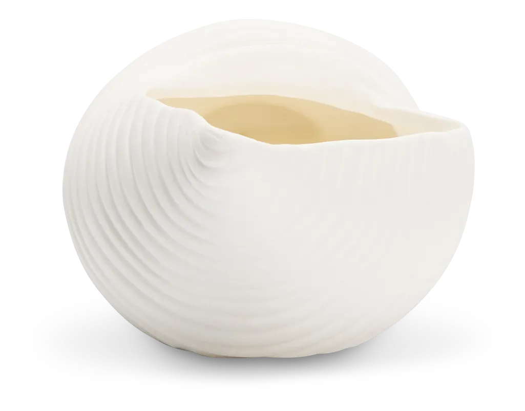 Shelda White Scented Candle