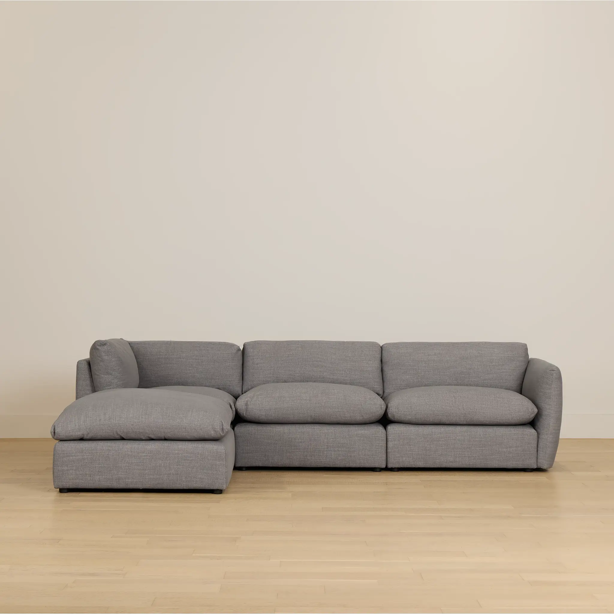 Serena Gray Fabric 4-piece Left Facing Bumper Sectional Serena Gray Fabric 4-piece Left Facing Bumper Sectional