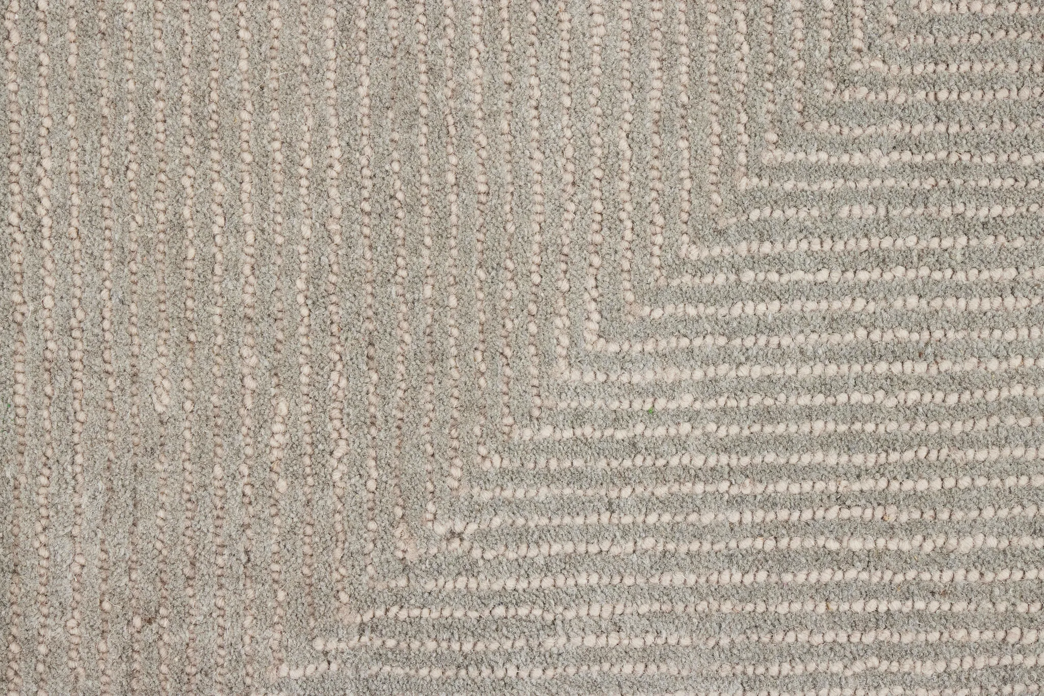 Linesi Dark Gray 8x10 Area Rug