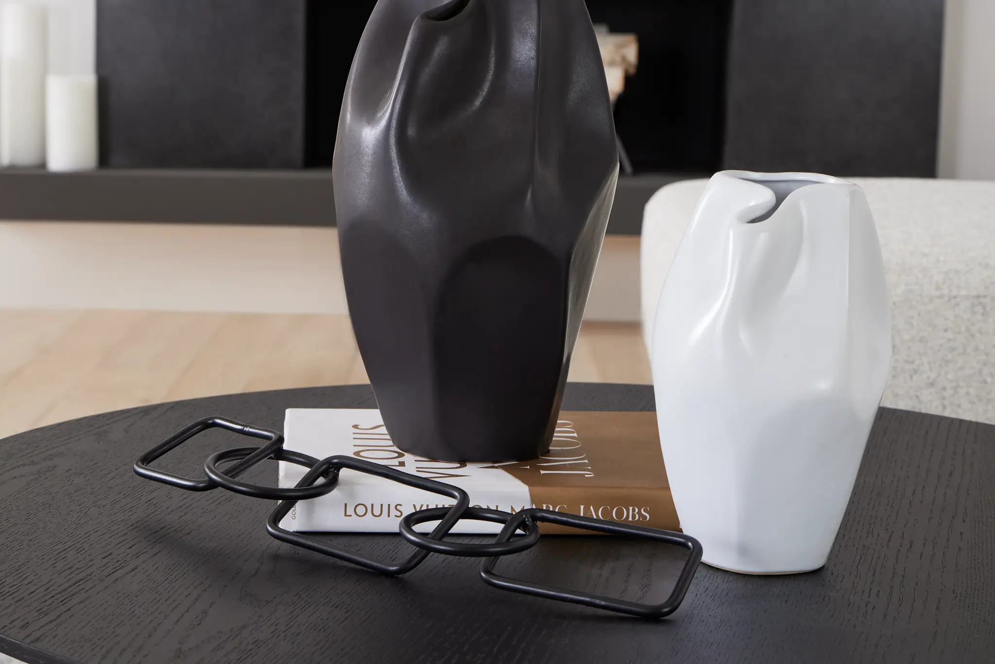 Avon Black Metal Tabletop Accessory Avon Black Metal Tabletop Accessory