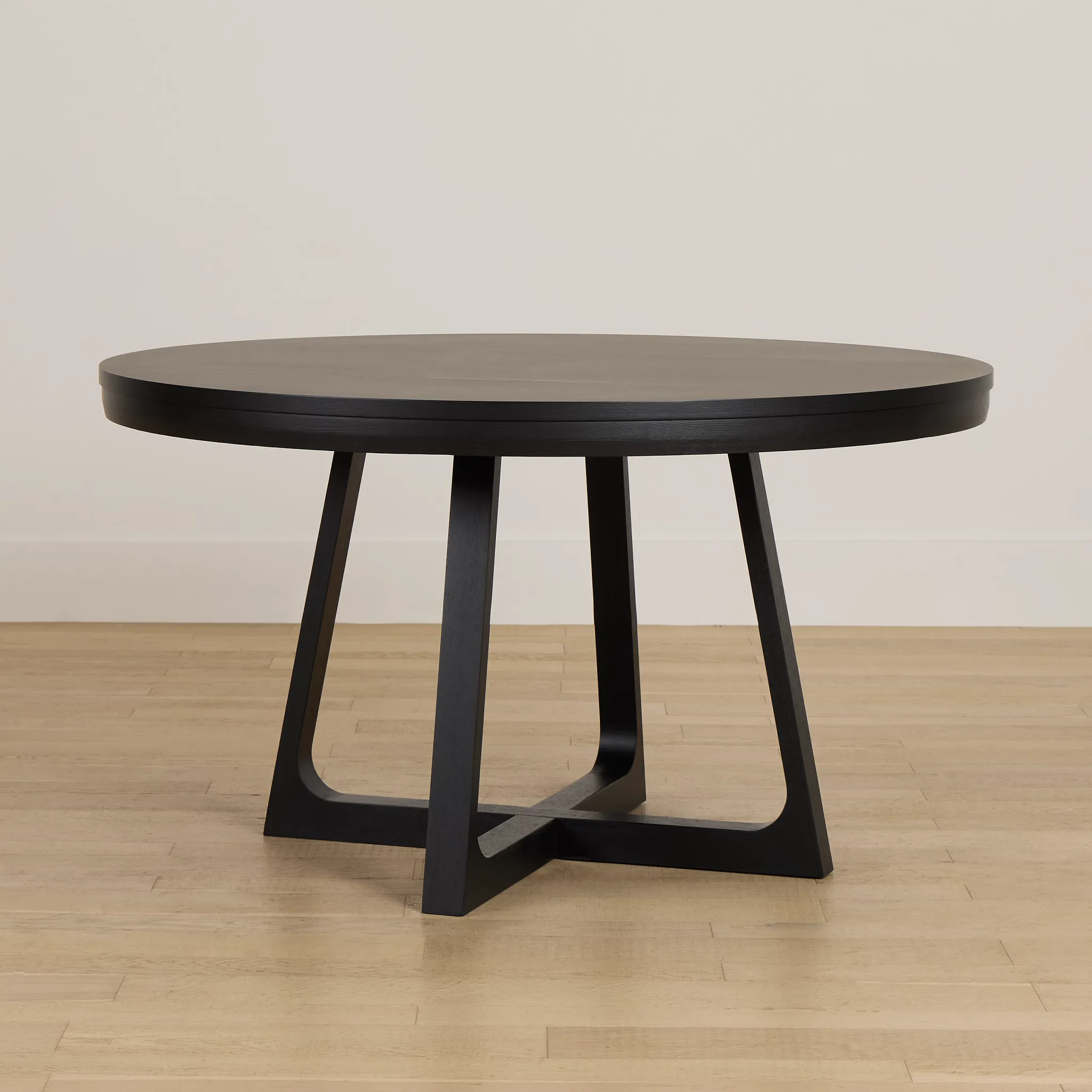 Pacific Black Round Table