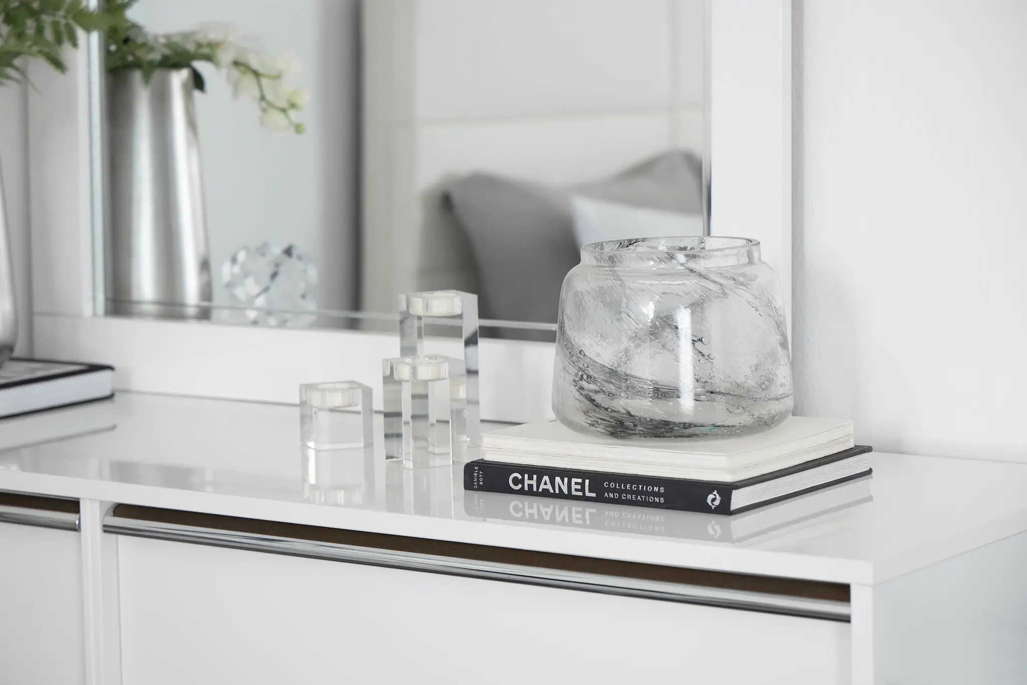 Flick Gray Vase Flick Gray Vase