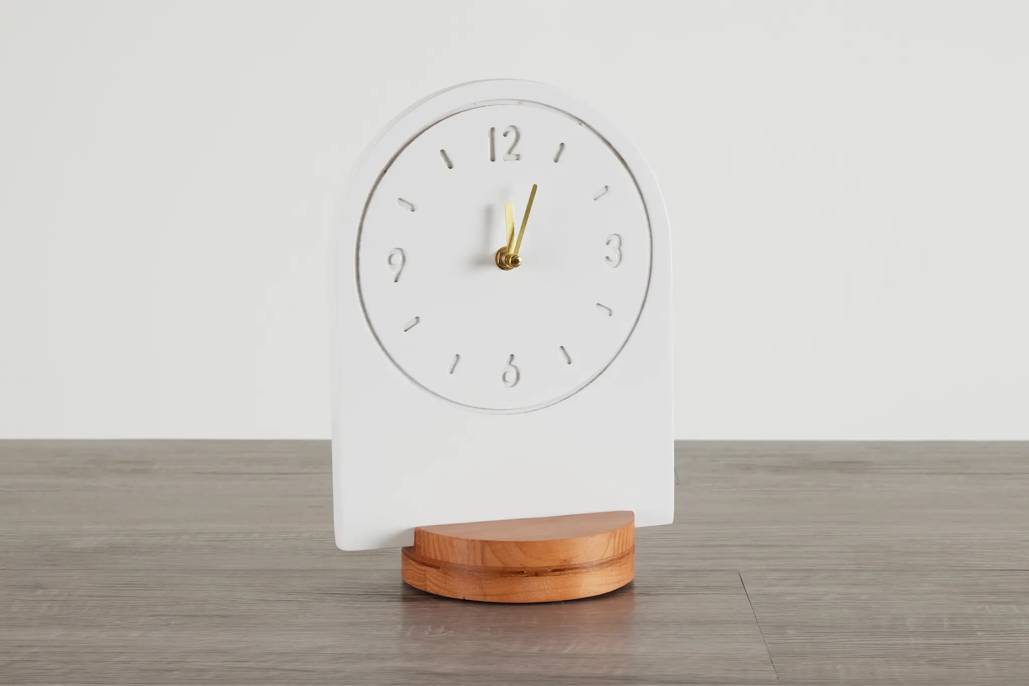 Slope White Wood Table Clock Slope White Wood Table Clock