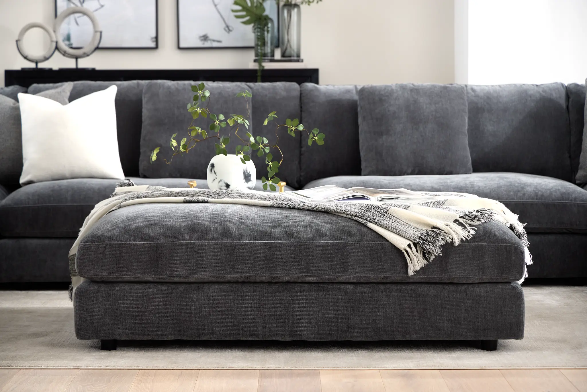 Lounge Dark Gray Fabric Ottoman Lounge Dark Gray Fabric Ottoman