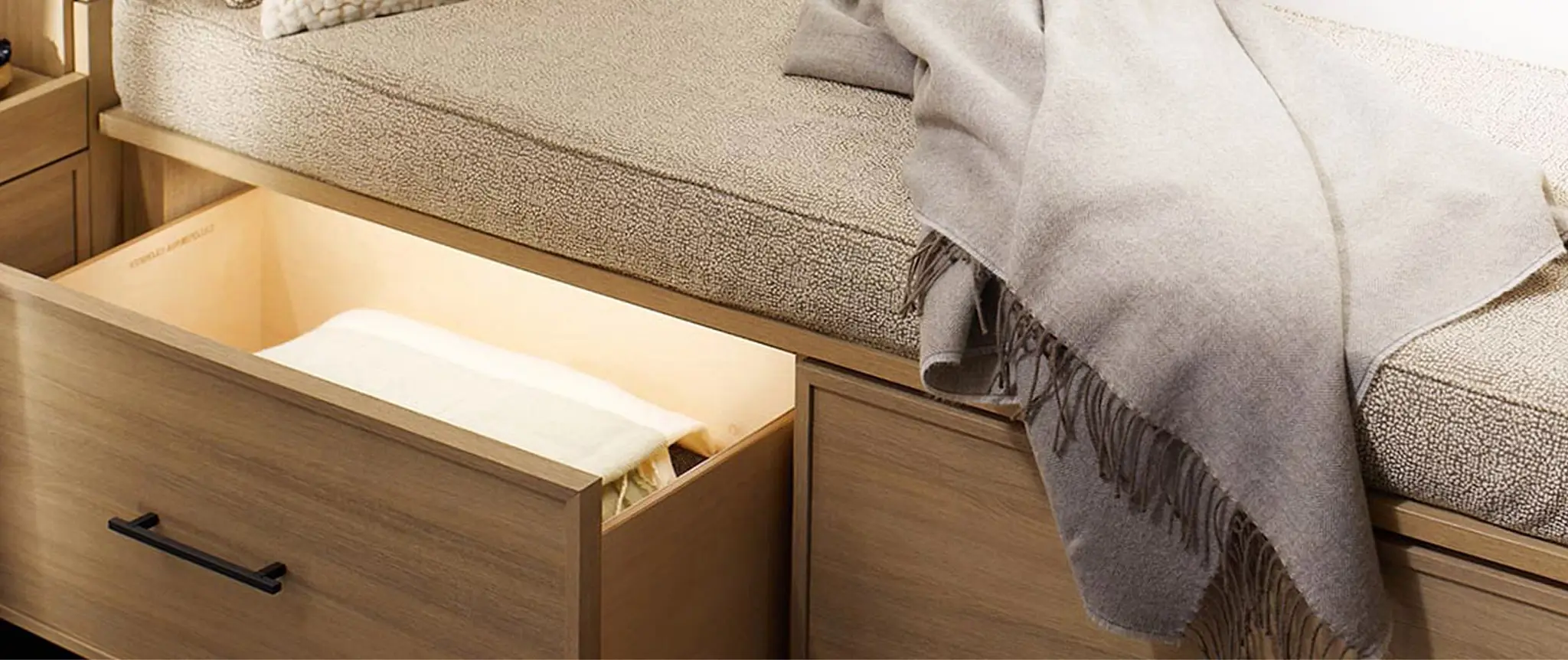 Closets_BestPrices_COI.jpg Closets_BestPrices_COI.jpg