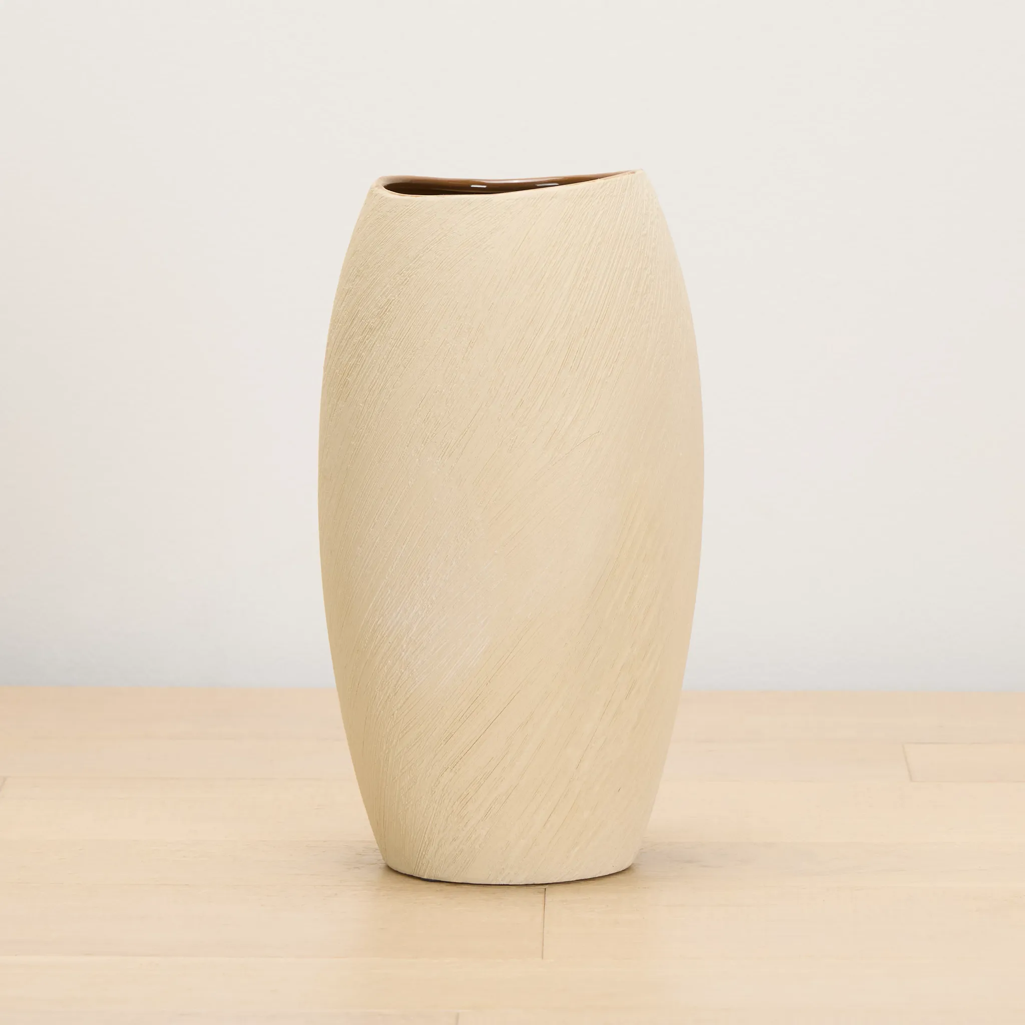 Enya Brown Medium Vase