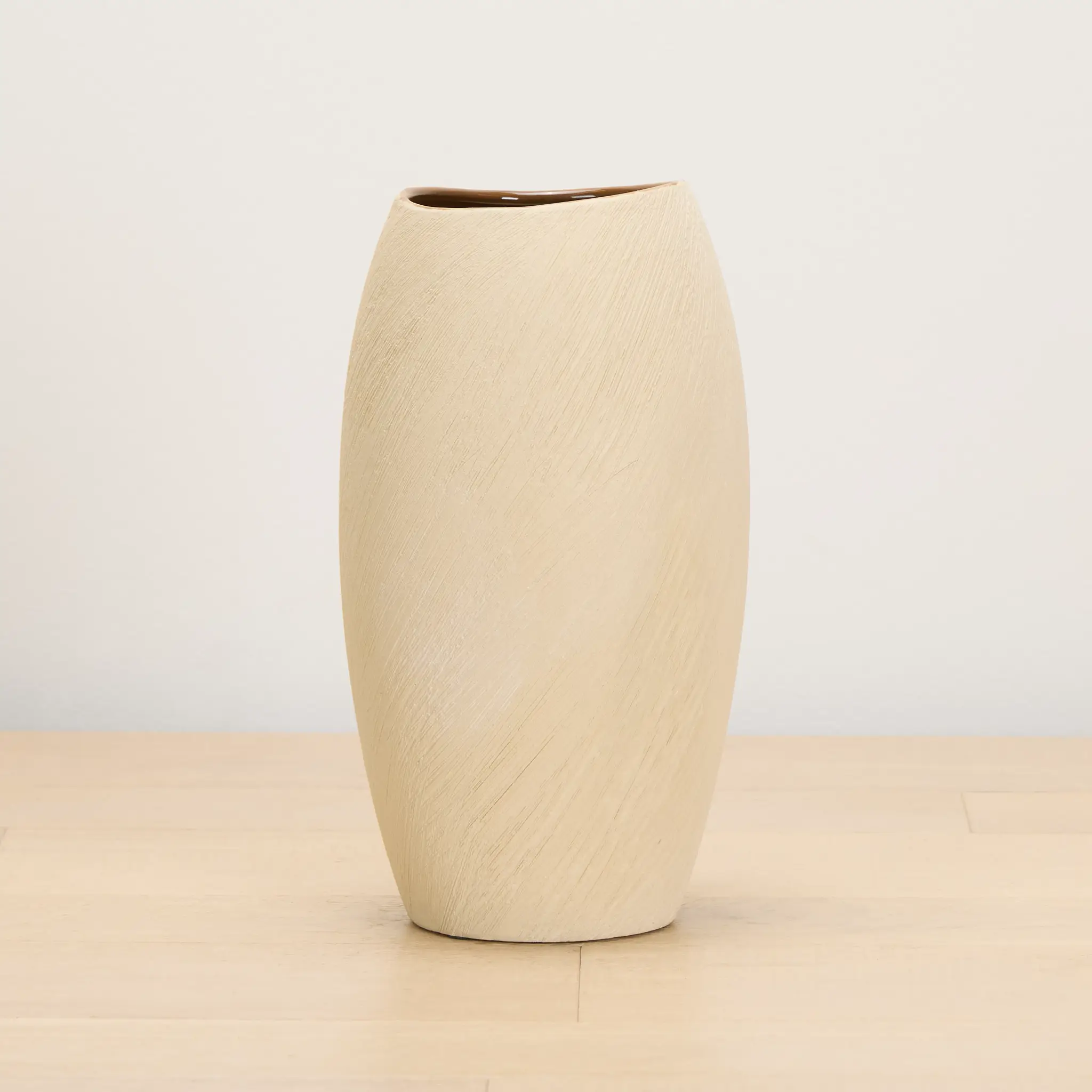 Enya Brown Medium Vase Enya Brown Medium Vase