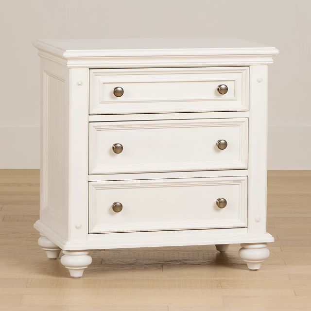 Savannah Ivory 3-drawer Nightstand