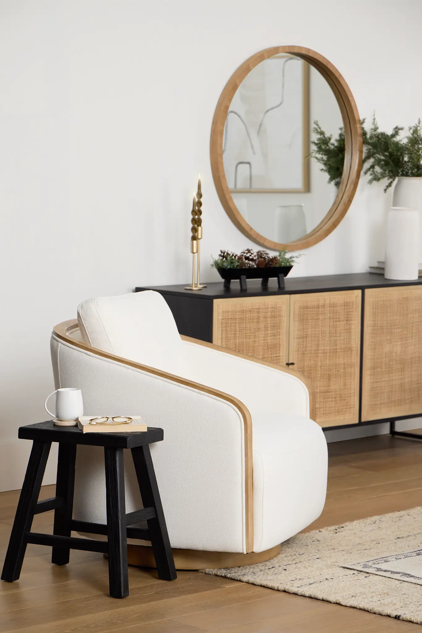 Make Holiday Gifting Easy and Affordable