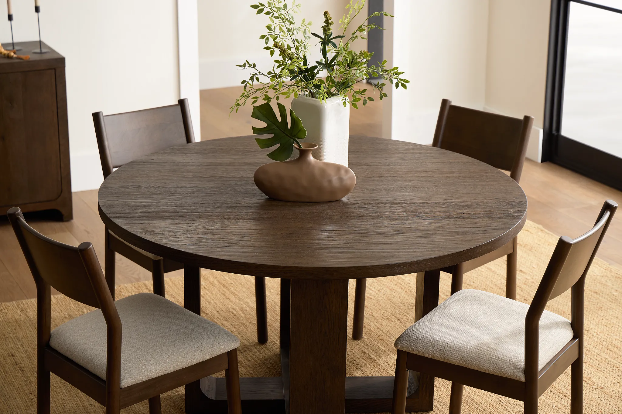 Rochester Dark Tone Round Table