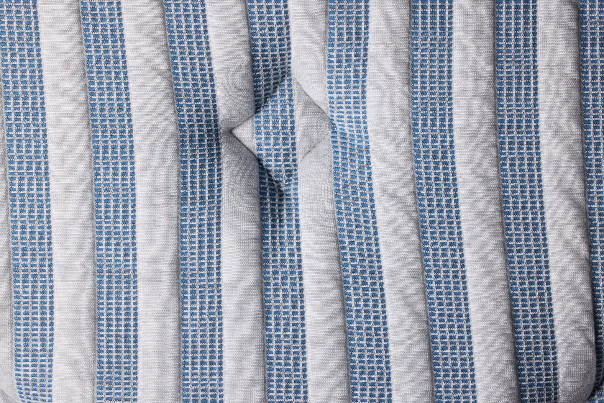 Kevin Charles By Sealy Signature 14" Plush Euro Top Mattress