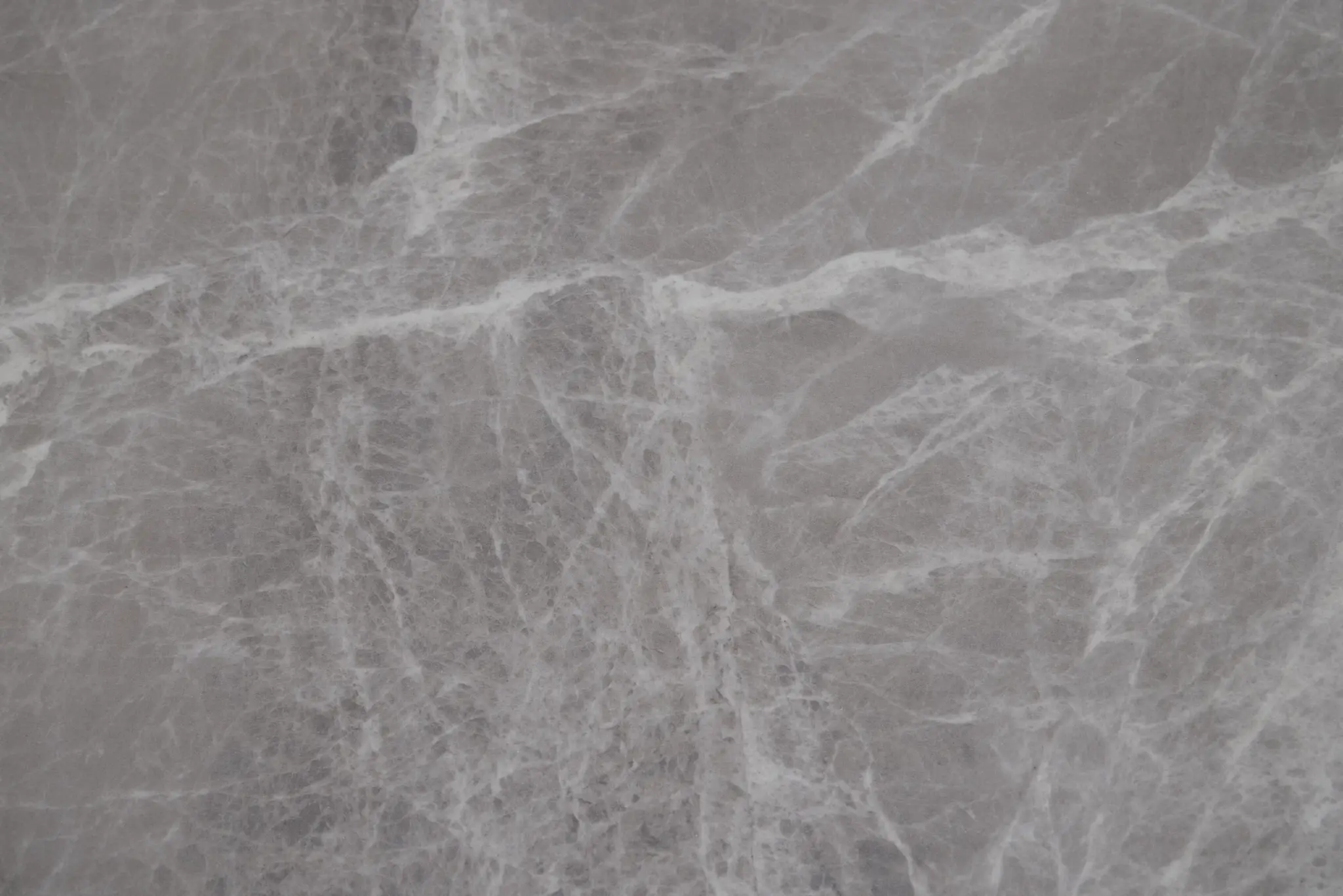 Maricopa Gray Extension Table & 4 Light Gray Upolstered Chairs Maricopa Gray Extension Table & 4 Light Gray Upolstered Chairs