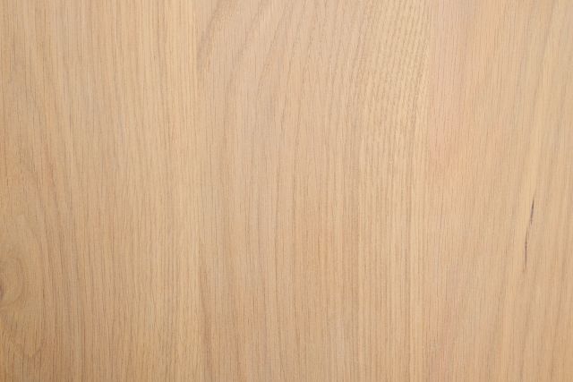 Highland Light Tone Panel Bed