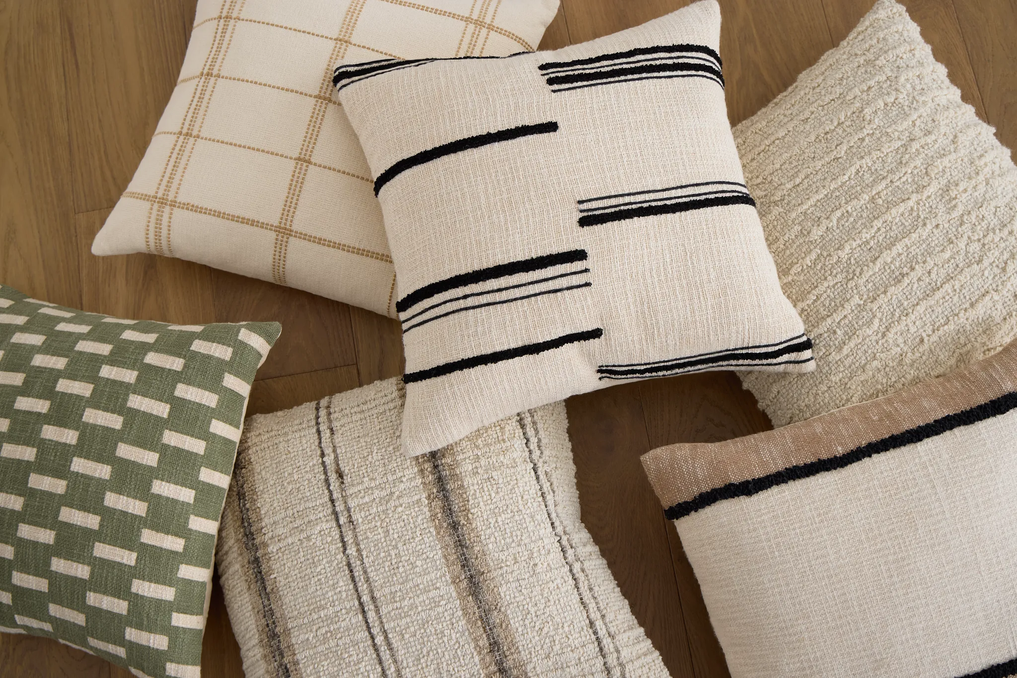 Bellami Ivory 22" Square Accent Pillow