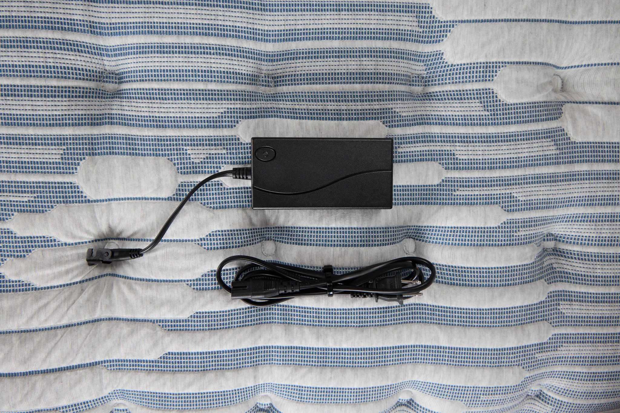 Kevin Charles By Sealy Signature Medium Elite Adjustable Mattress Set