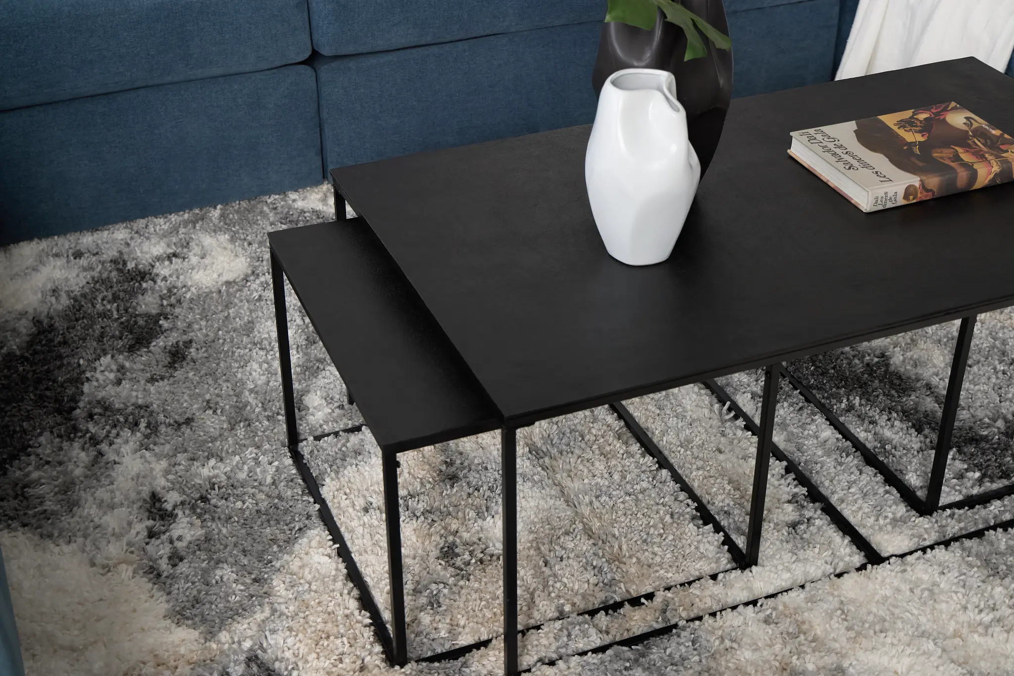 Doren Black Rect Nesting Coffee Table Doren Black Rect Nesting Coffee Table