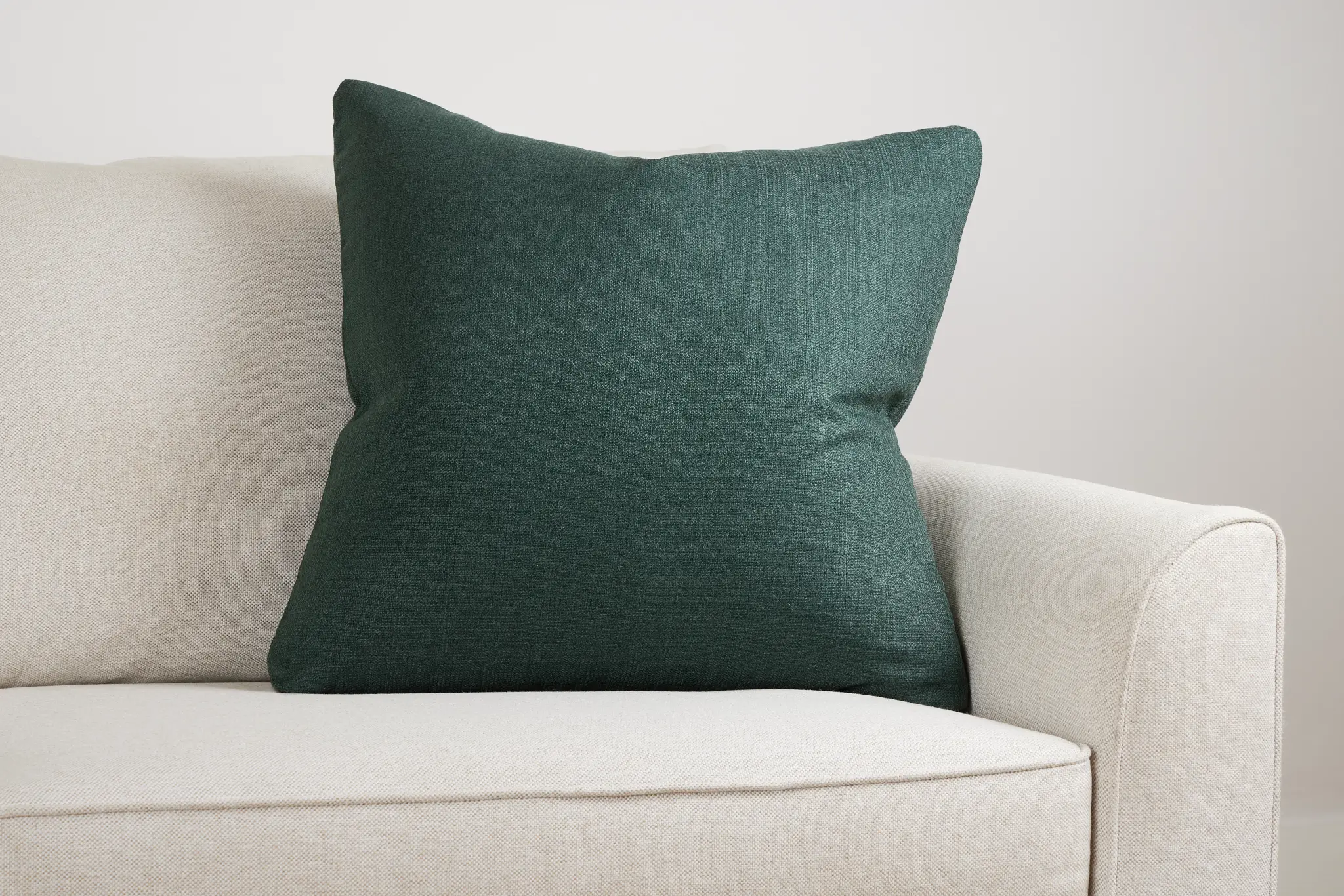 Zeke Green 24" Accent Pillow Zeke Green 24" Accent Pillow