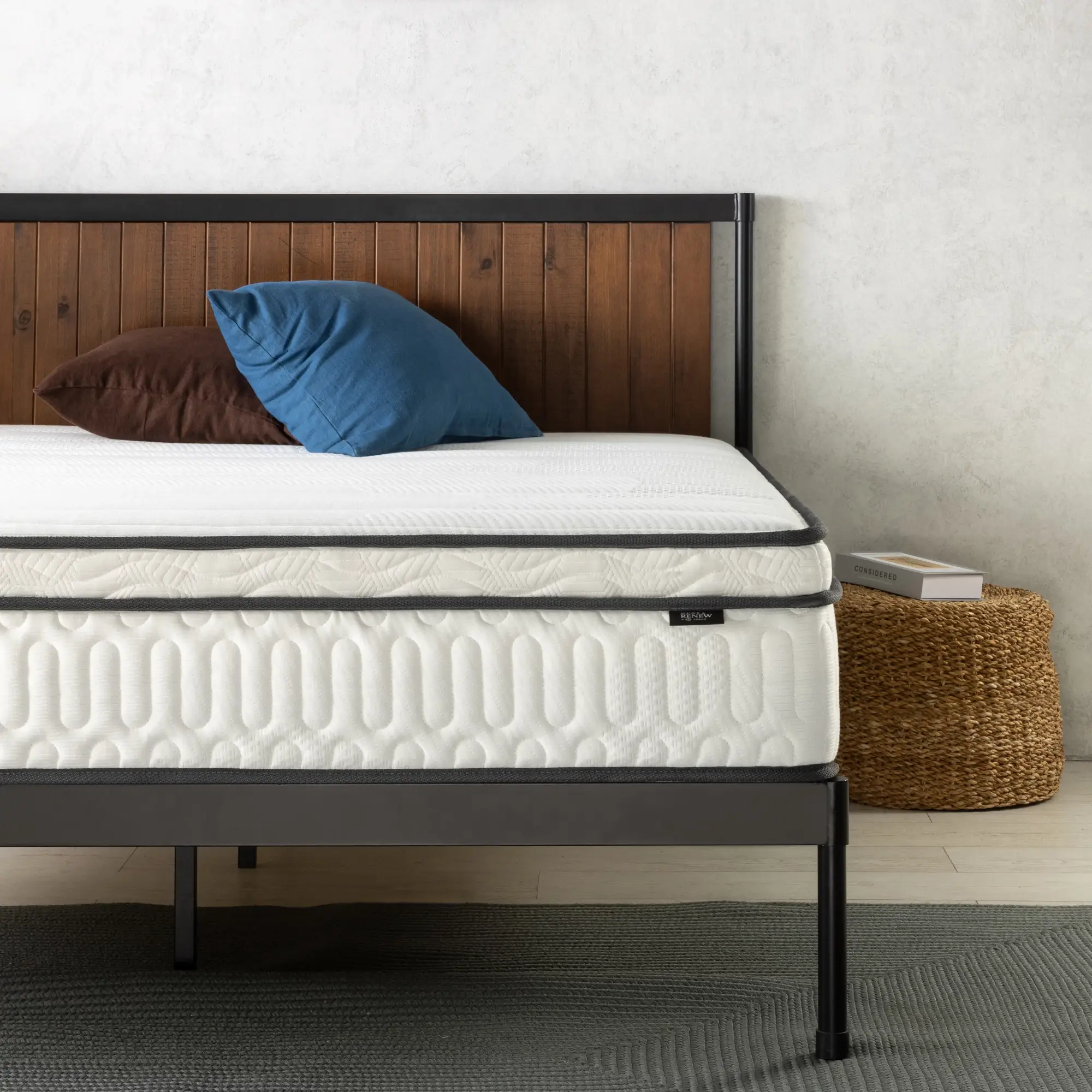 Rest & Renew By Zinus 8" Hybrid Memory Foam & Innerspring Mattress Rest & Renew By Zinus 8" Hybrid Memory Foam & Innerspring Mattress