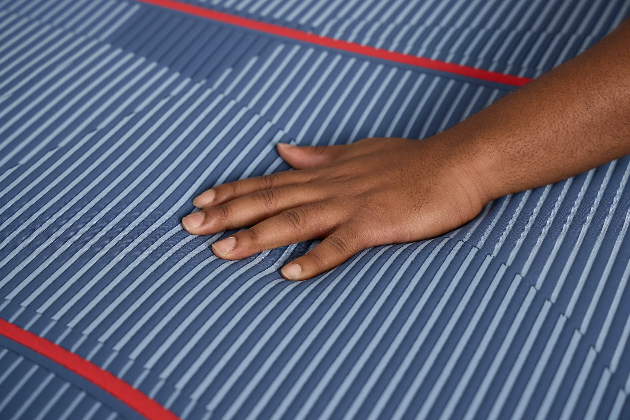 Posturepedic High Point Elite Hybrid 14" Soft Hybrid Mattress