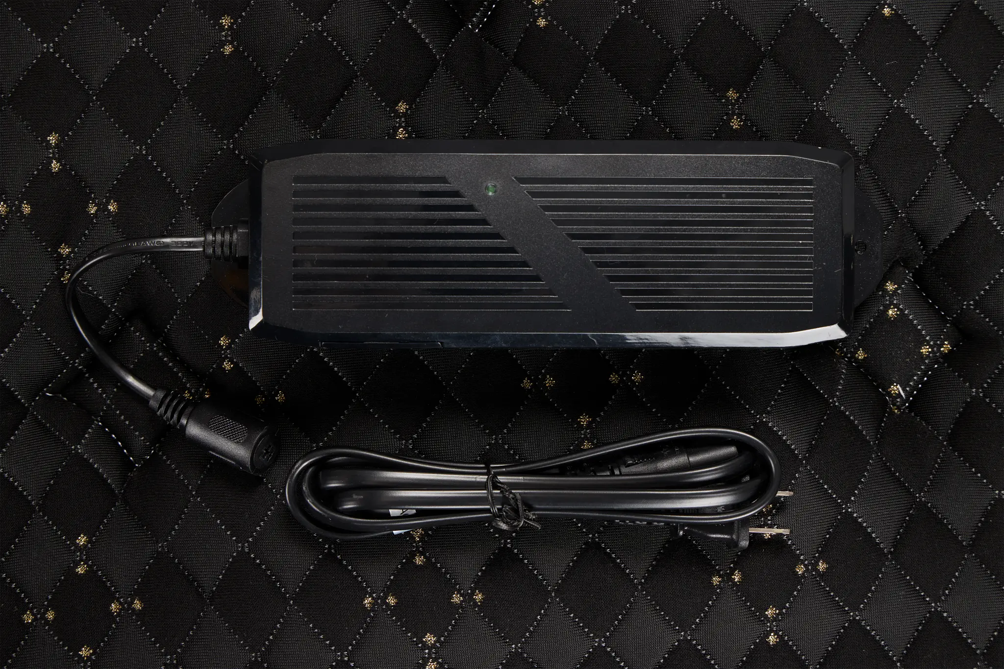 Beautyrest Black Series Four Summit Plush Plus Adjustable Mattress Set Beautyrest Black Series Four Summit Plush Plus Adjustable Mattress Set