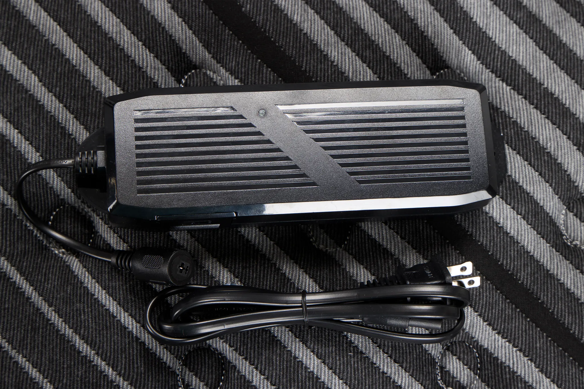 Beautyrest Black Series One Extra Firm Elite Adjustable Mattress Set