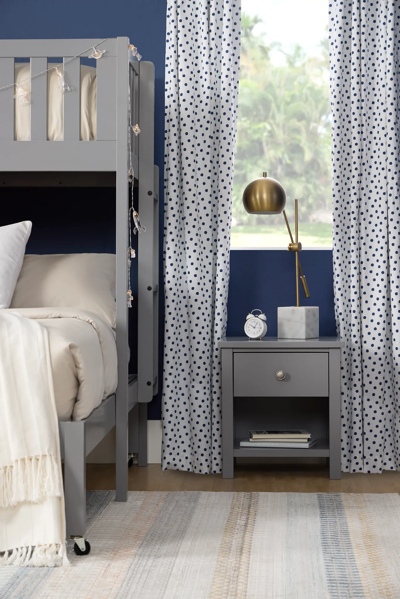 Charleston Gray 1-drawer Nightstand