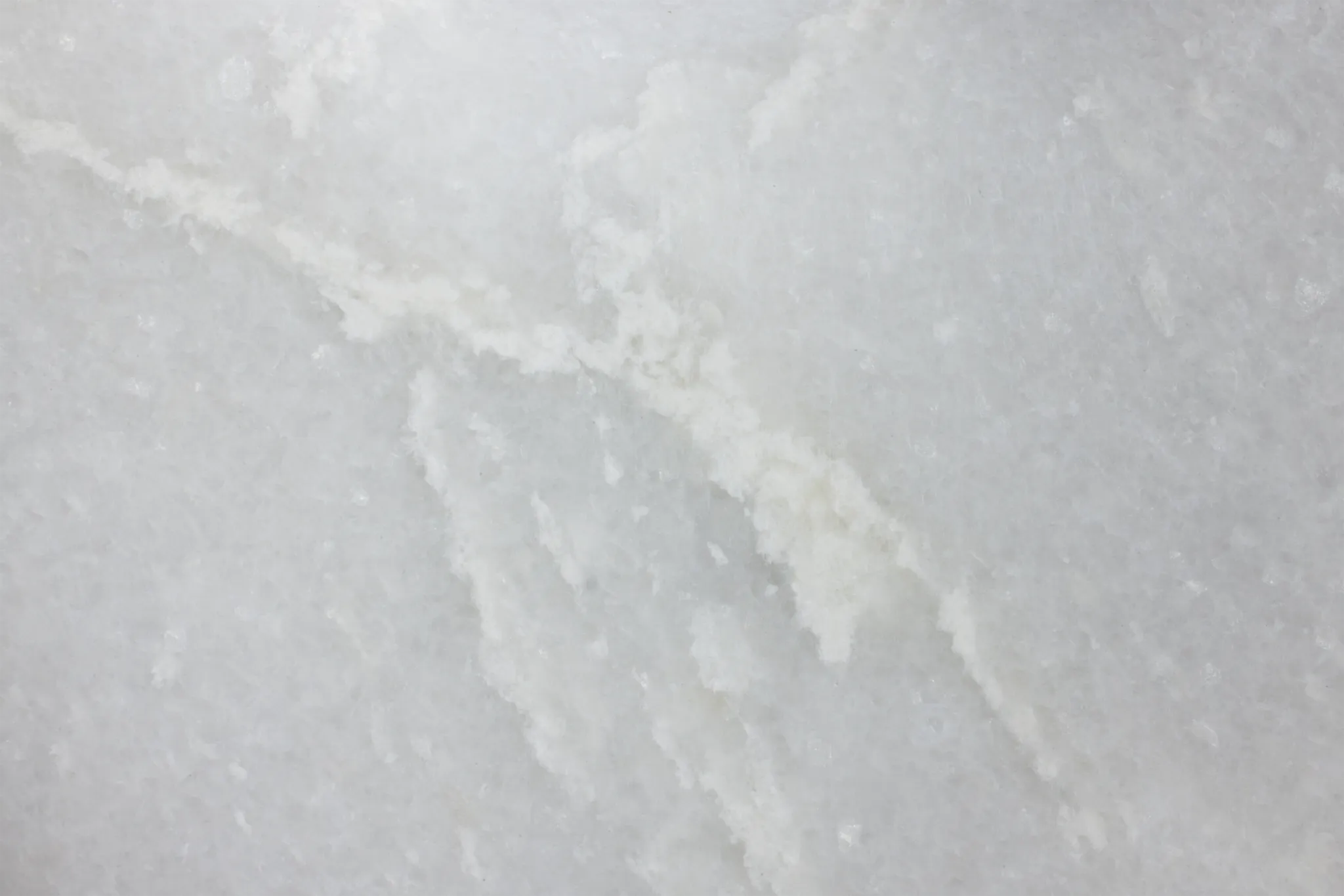 Stelli White Sculpture