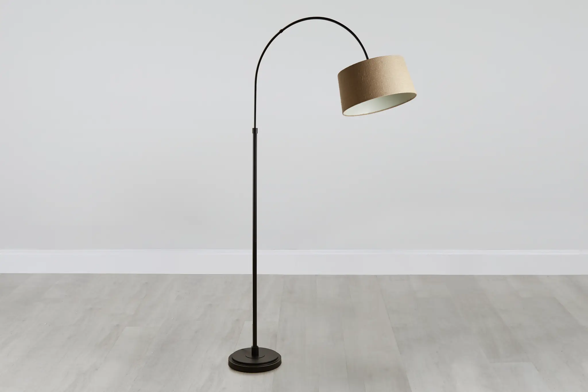 Posy Metal Arc Floor Lamp Posy Metal Arc Floor Lamp