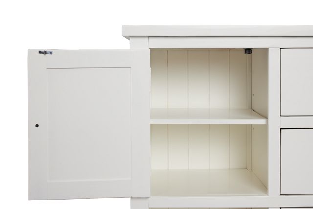 Bismark White Accent Chest