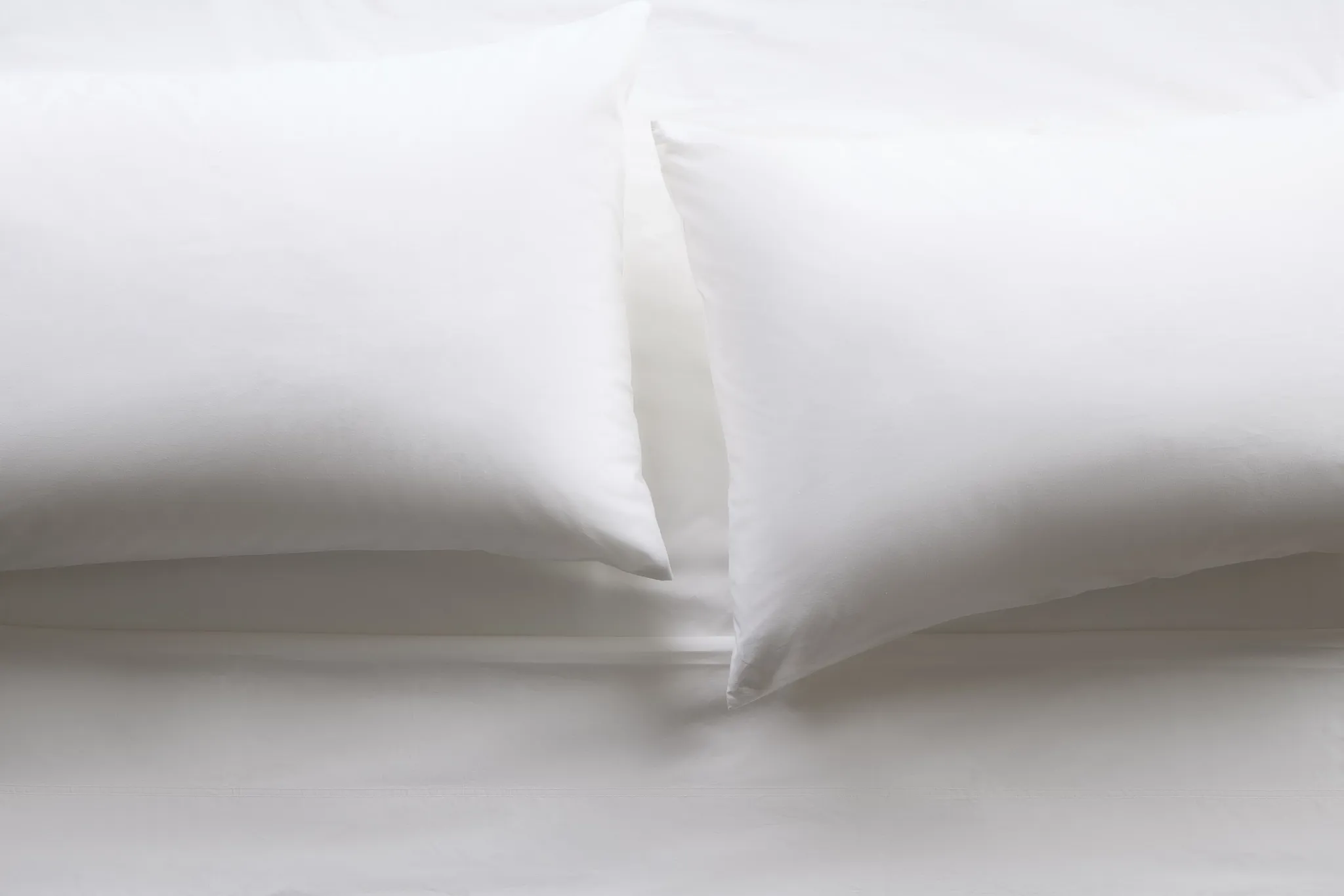 Rest & Renew Percale Cotton White 200 Thread Sheet Set