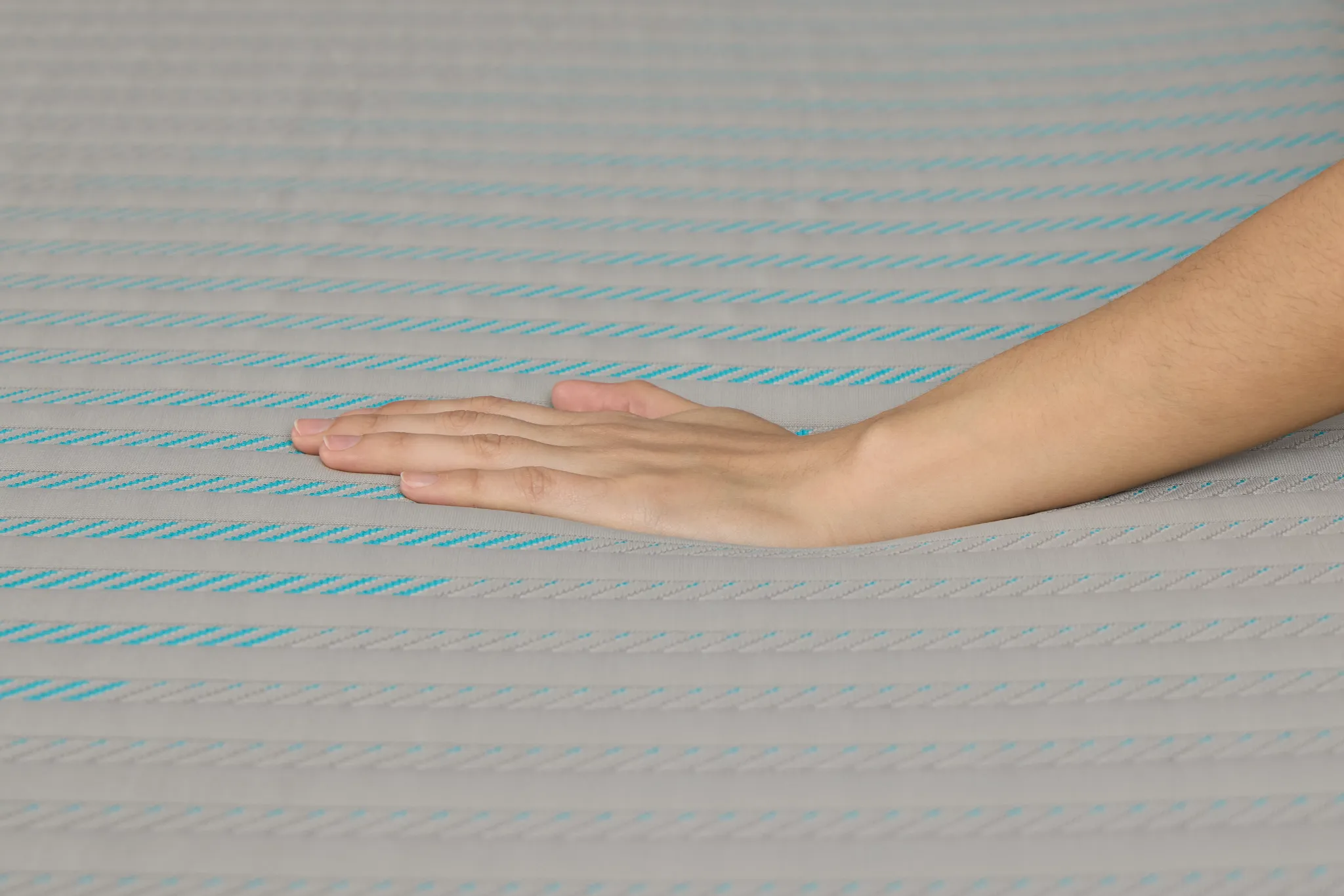 Rest & Renew Performance Pro 13.5" Soft Memory Foam Mattress