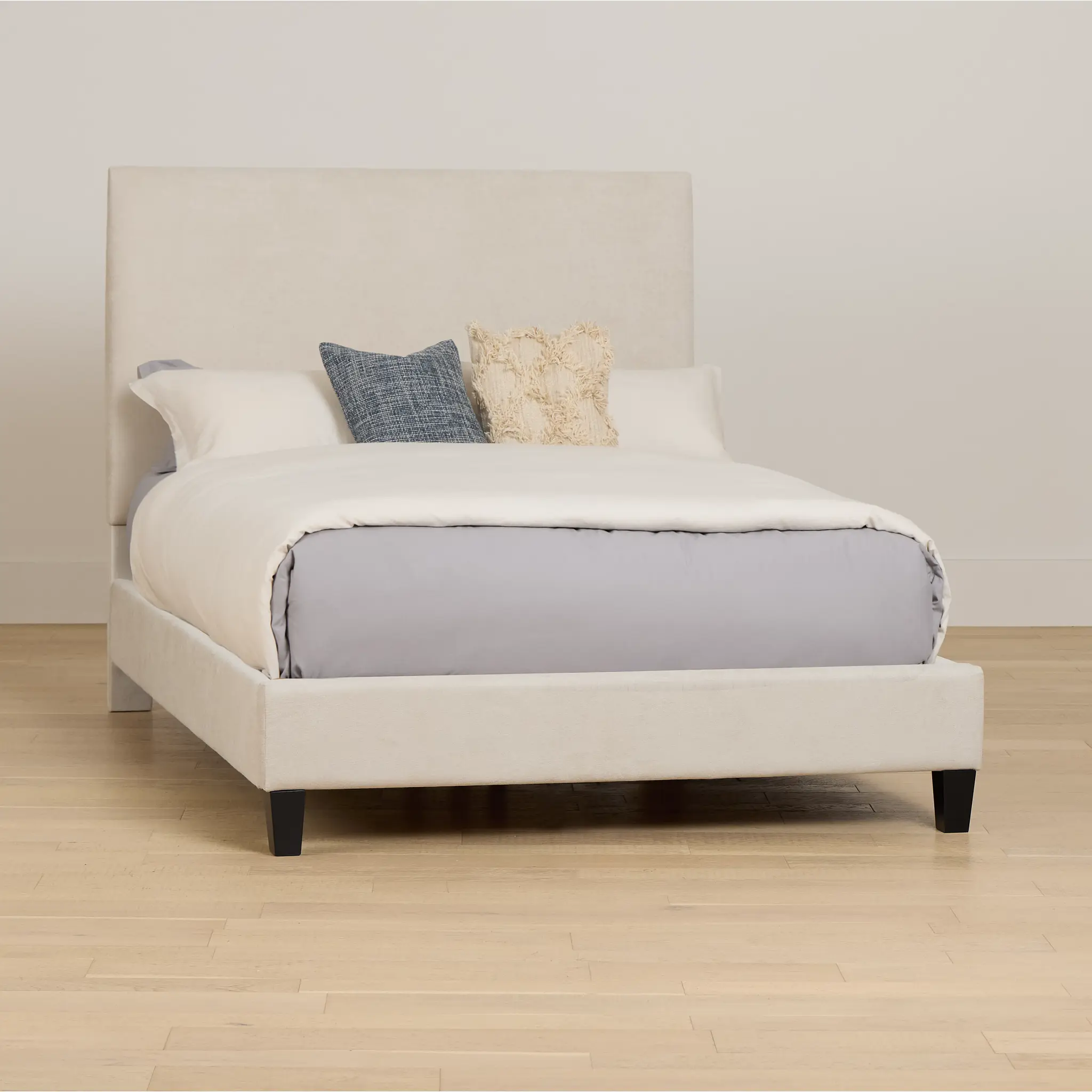 Lucy Taupe Uph Platform Bed Lucy Taupe Uph Platform Bed