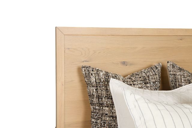 Highland Light Tone Panel Bed