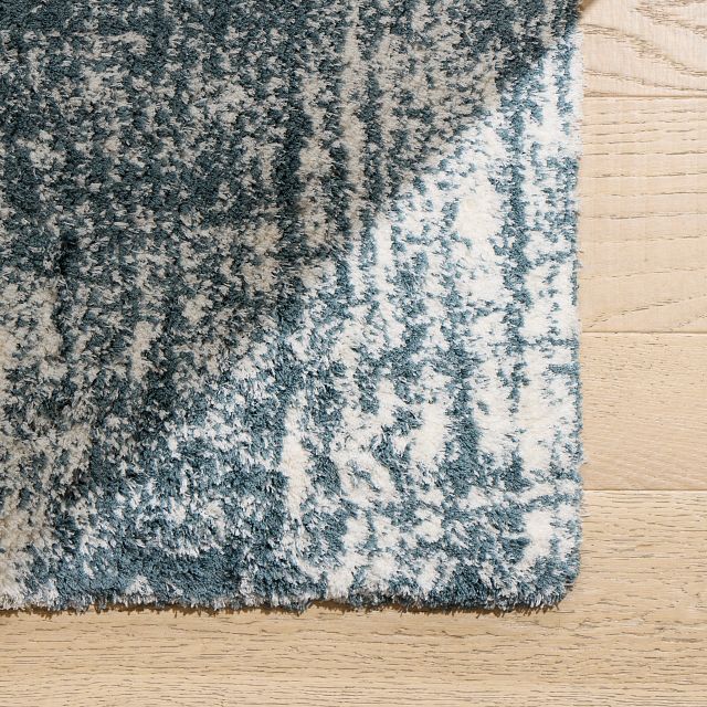 Lori Blue 5x7 Area Rug