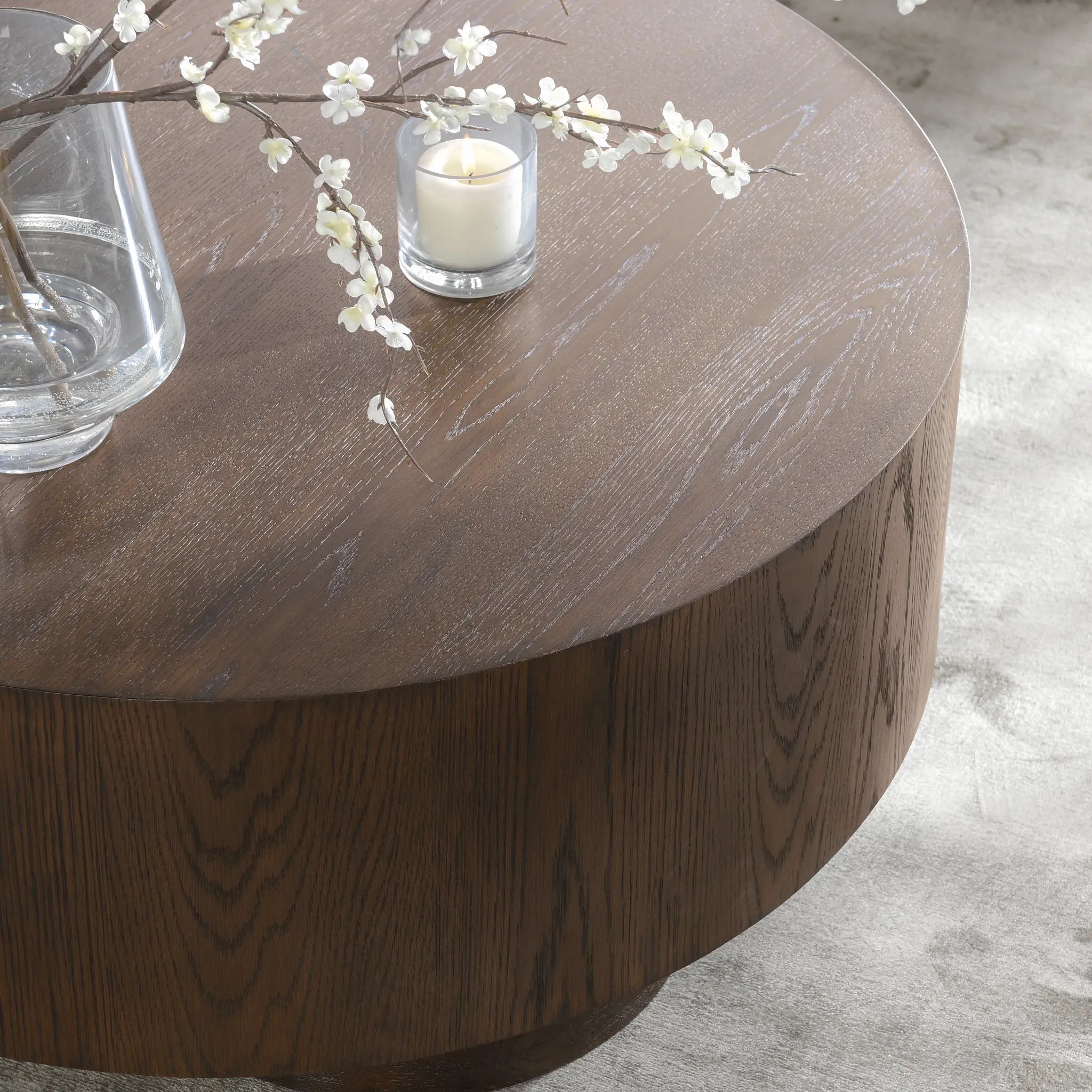 Towns Dark Tone Round Coffee Table