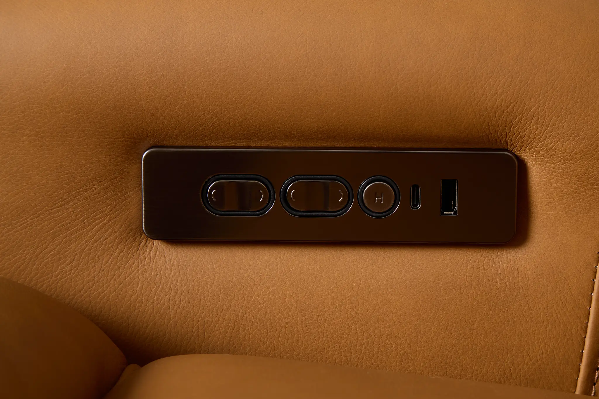 Summit Light Brown Lthr/vinyl Small Two-arm Power Reclining Sectional Summit Light Brown Lthr/vinyl Small Two-arm Power Reclining Sectional