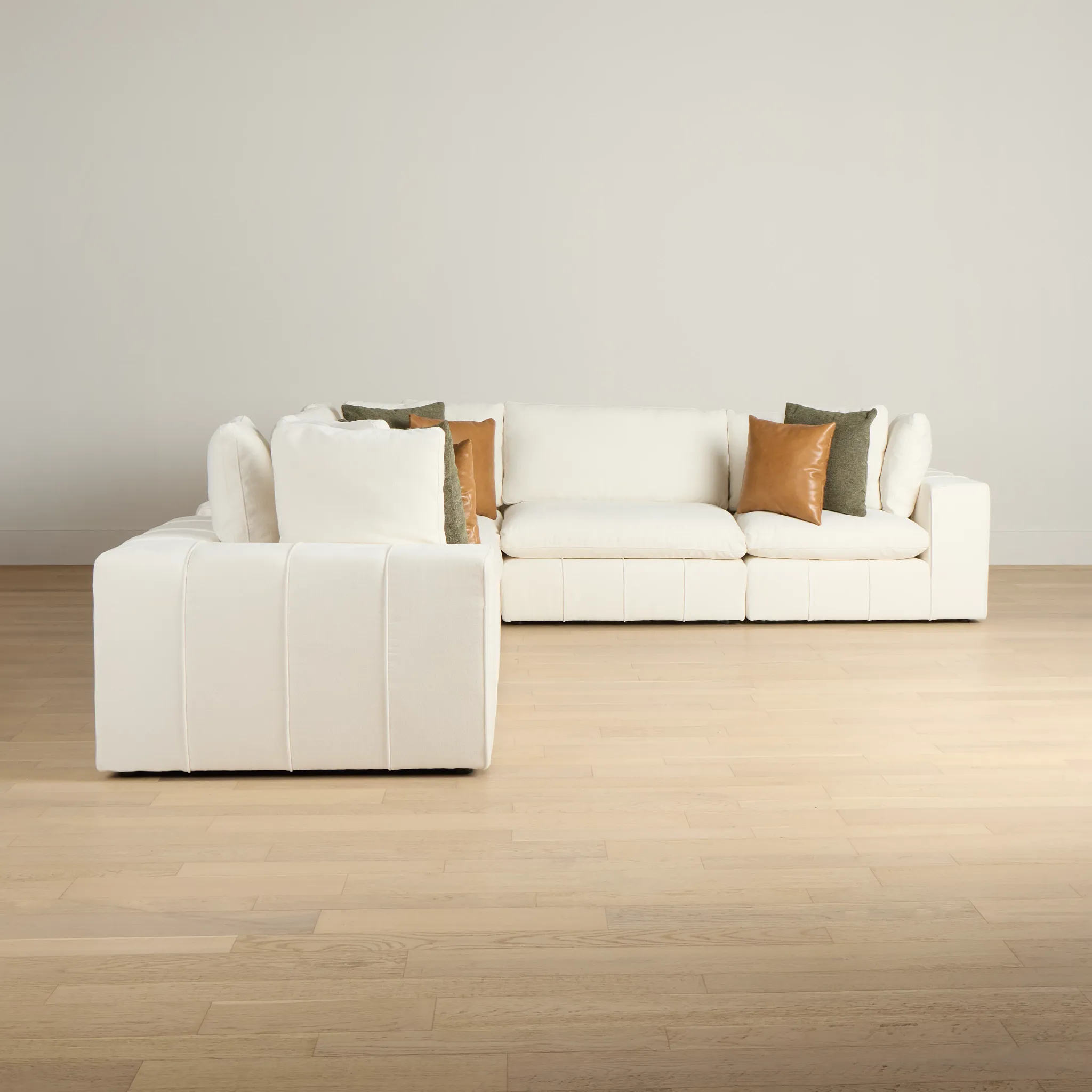 Cruz White Fabric 5-piece Modular Sectional With Console