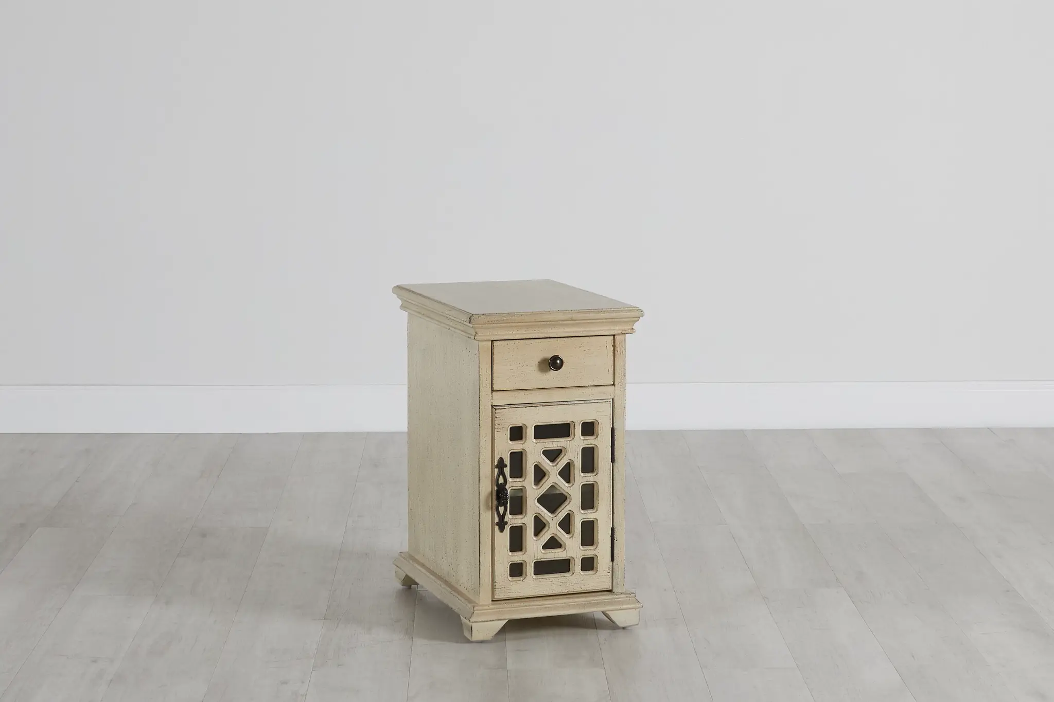 Alexis Ivory Small Cabinet Alexis Ivory Small Cabinet
