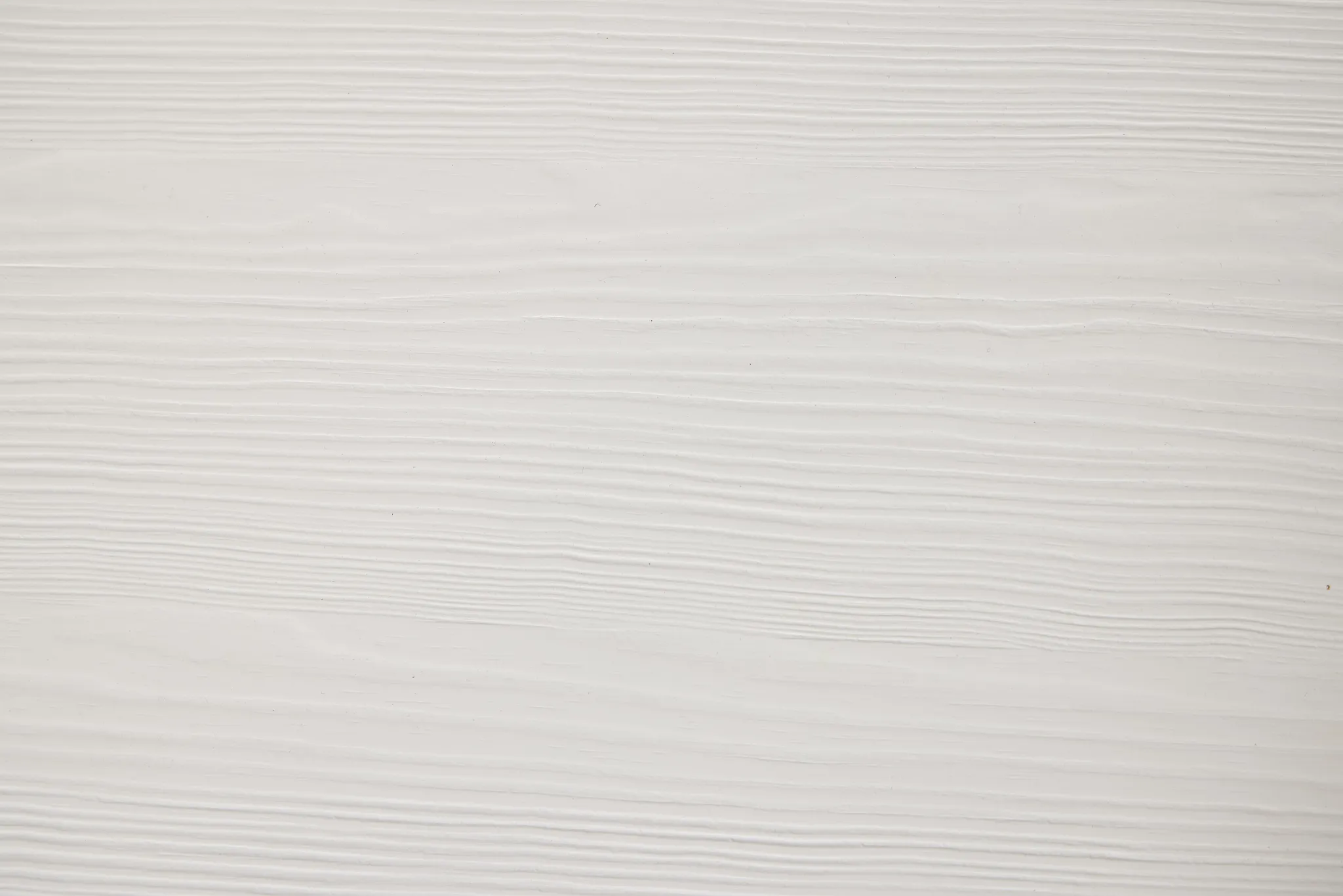 Nantucket Two-tone Pine Round Table & 4 White Chairs