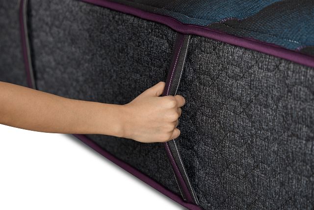 Beautyrest World Class Level 3 14.75" Plush Mattress