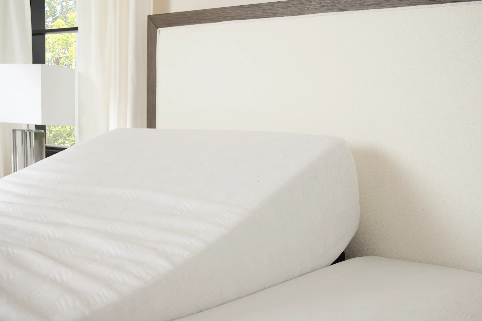 Rest & Renew By Zinus Gel Memory Foam Mattress 14" Plush Mattress