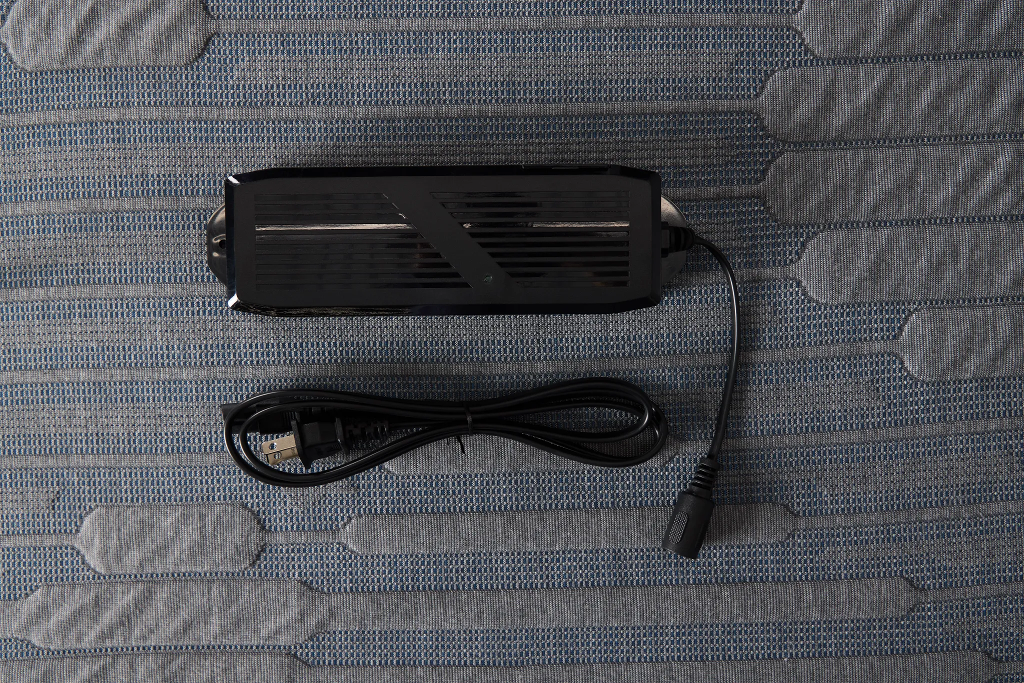 Kevin Charles By Sealy Hybrid Medium Elite Adjustable Mattress Set