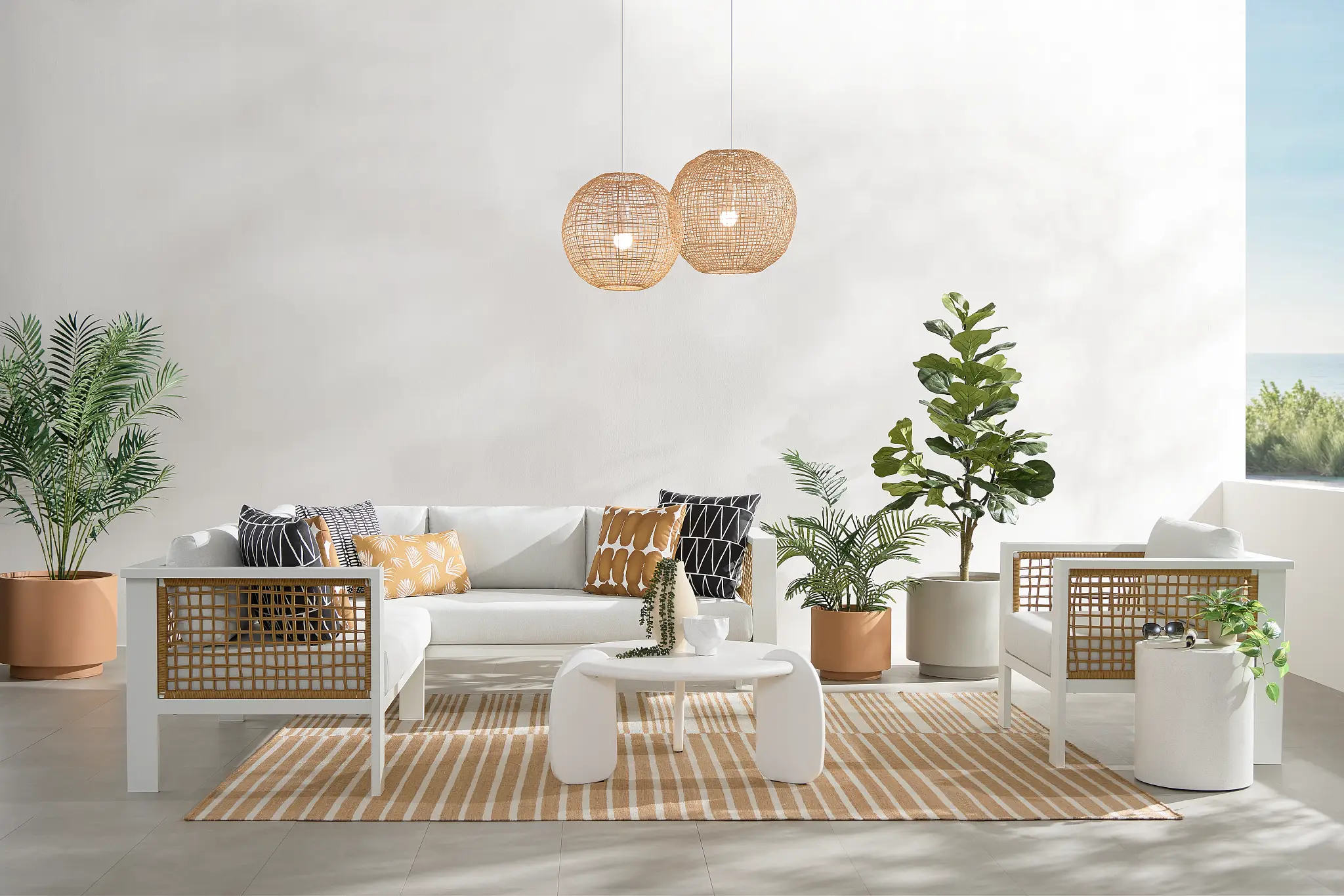 Memorial Day Outdoor Living Guide: Patio & Backyard Ideas for Summer 2026