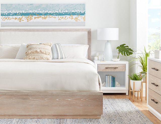 Boca Grande Two-tone Uph Platform Bed