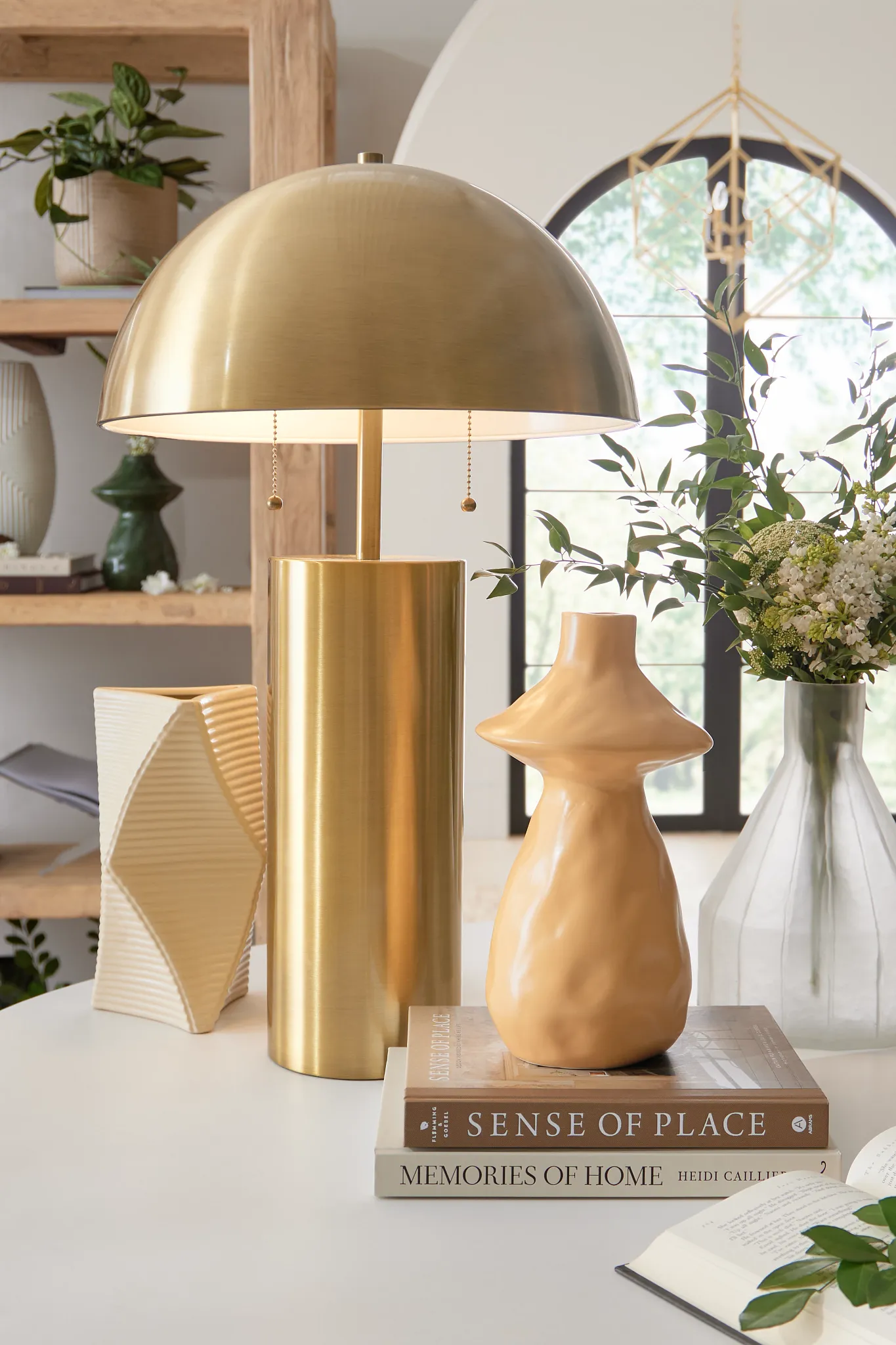 Cavo Gold Metal Table Lamp