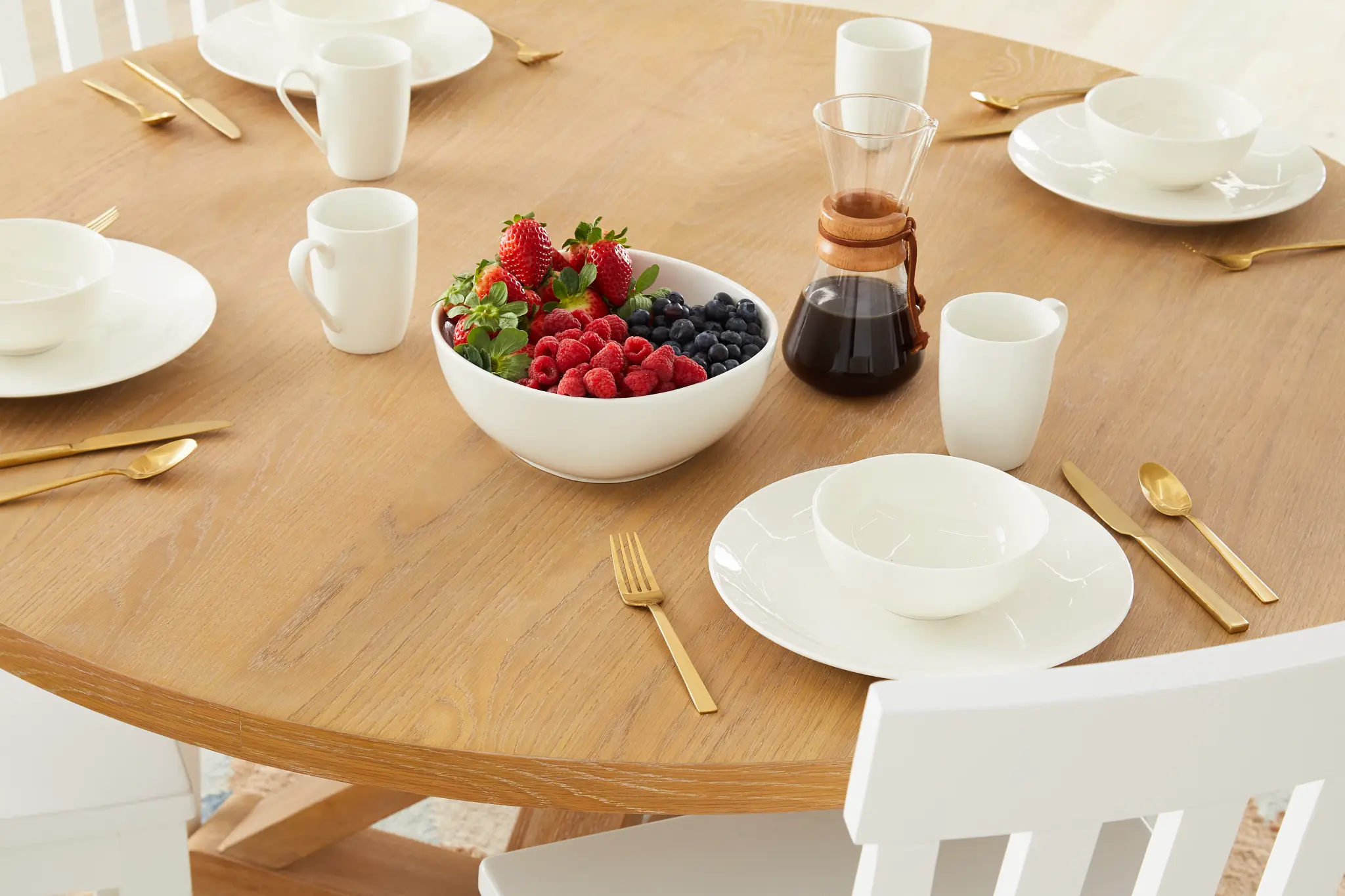 Nantucket Light Tone Round Table Nantucket Light Tone Round Table