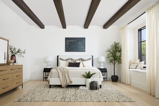 Highland Black Uph Panel Bed