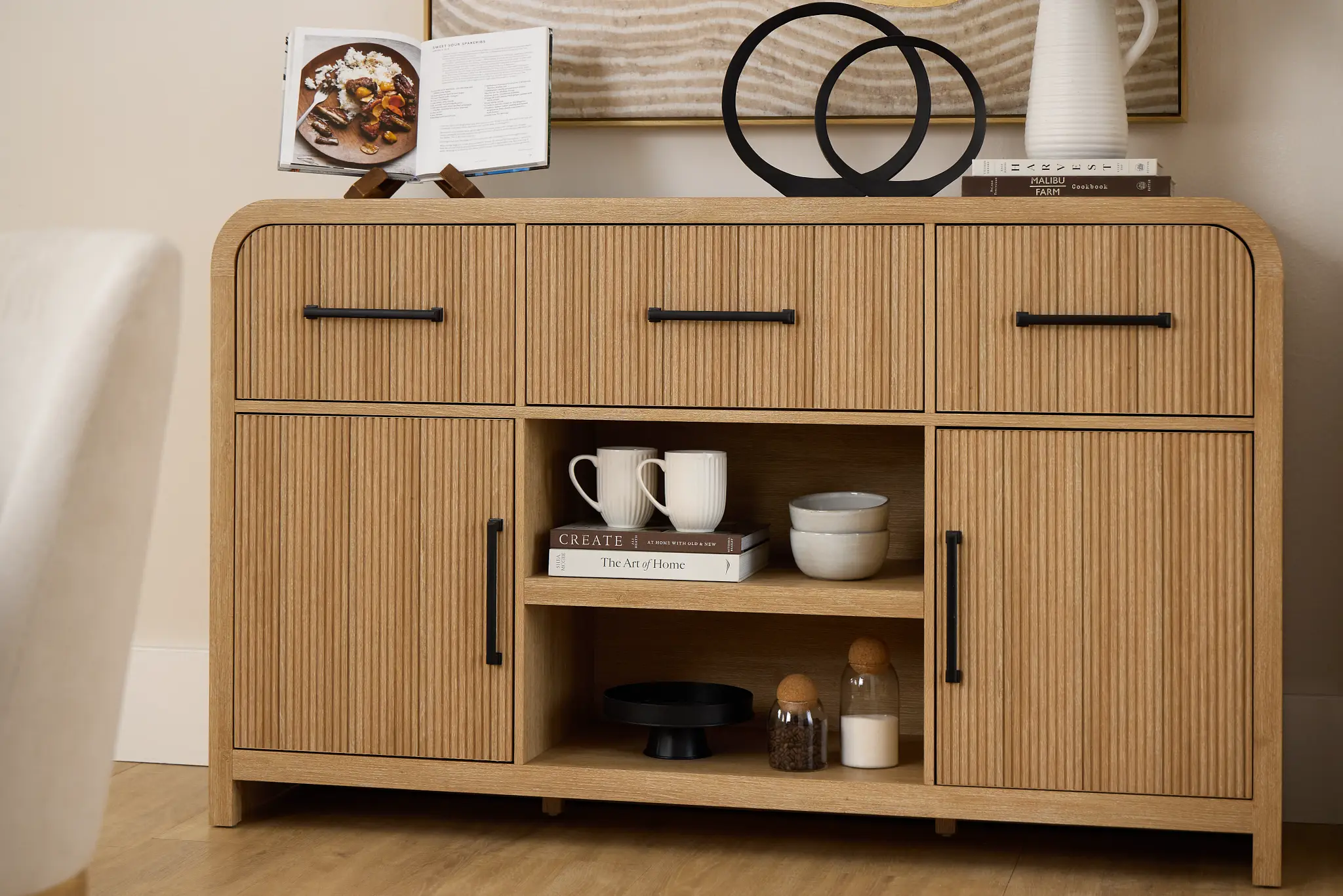 Lyndie Light Tone Server Lyndie Light Tone Server